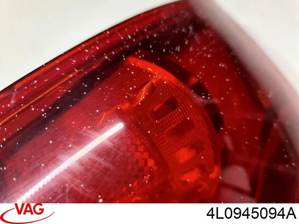 Lanterna traseira direita VAG 4L0945094A preço, a partir de 87,89 USD
