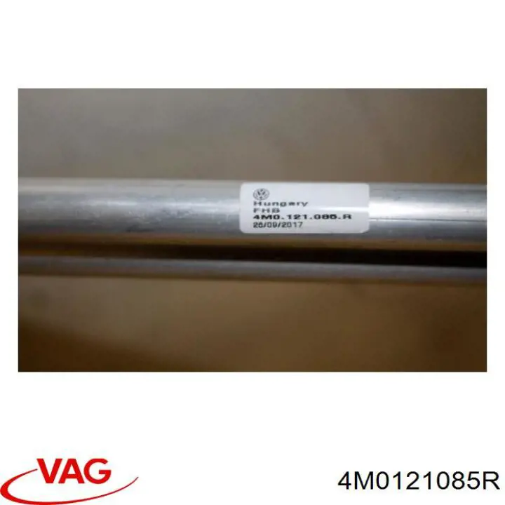 4M0121085R VAG Mangueira (cano derivado) do sistema de esfriamento