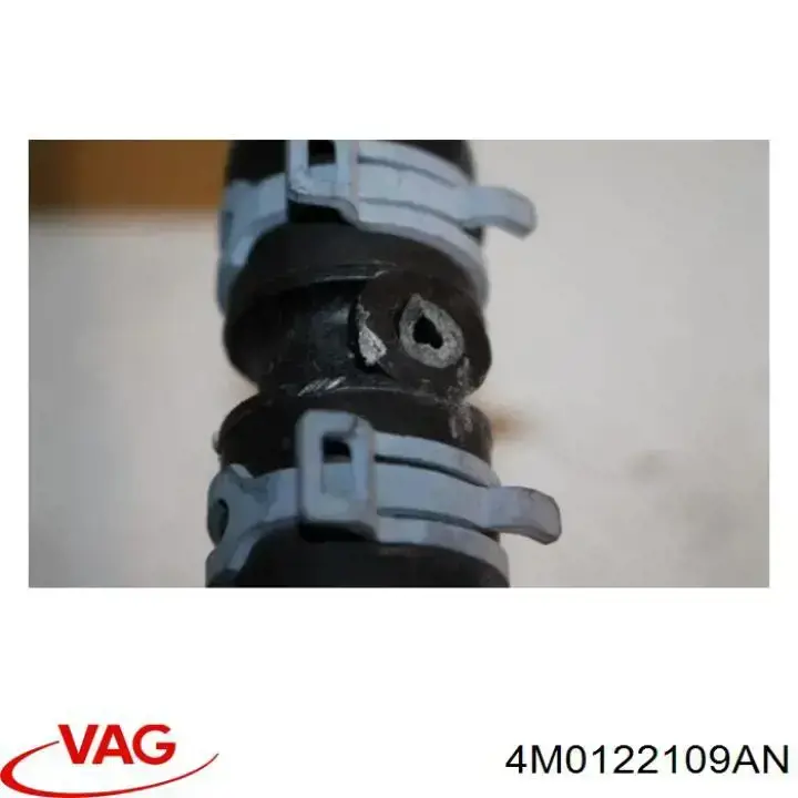 Mangueira inferior do tanque de expansão VAG 4M0122109AN preço, a partir de 116,95 USD