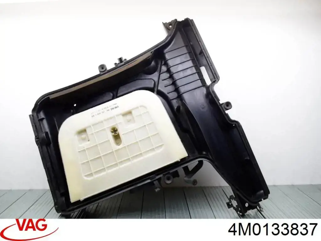 Caixa de filtro de ar, parte inferior VAG 4M0133837 preço, a partir de 173,47 USD