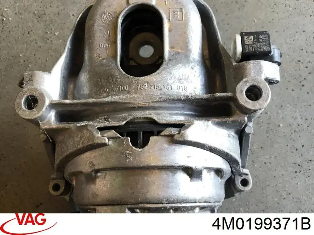 4M0199371B VAG Coxim (suporte) esquerdo de motor