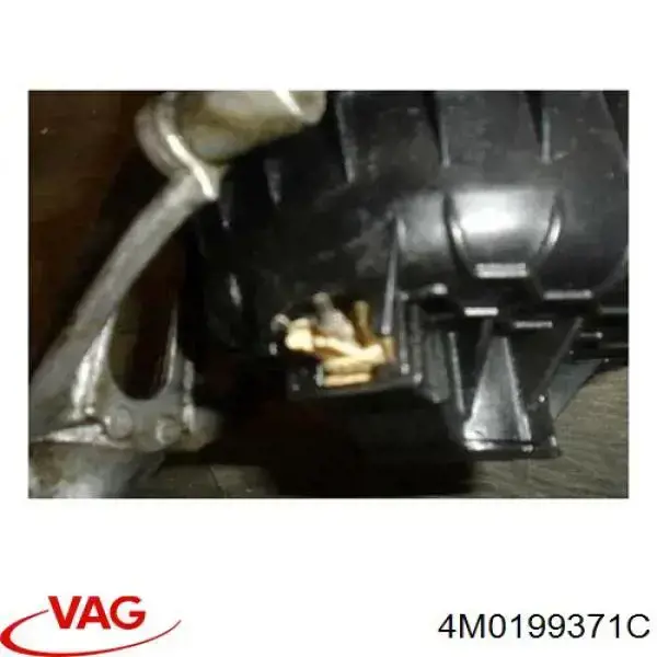 4M0199371C VAG Coxim (suporte) esquerdo de motor
