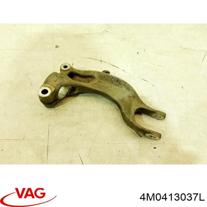 4M0413037L VAG Forquilha inferior esquerda de amortecedor dianteiro