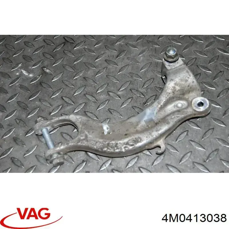 4M0413038 VAG Forquilha inferior direita de amortecedor dianteiro
