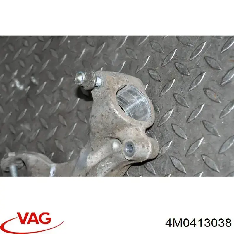 Forquilha inferior direita de amortecedor dianteiro VAG 4M0413038 preço, a partir de 190,72 USD