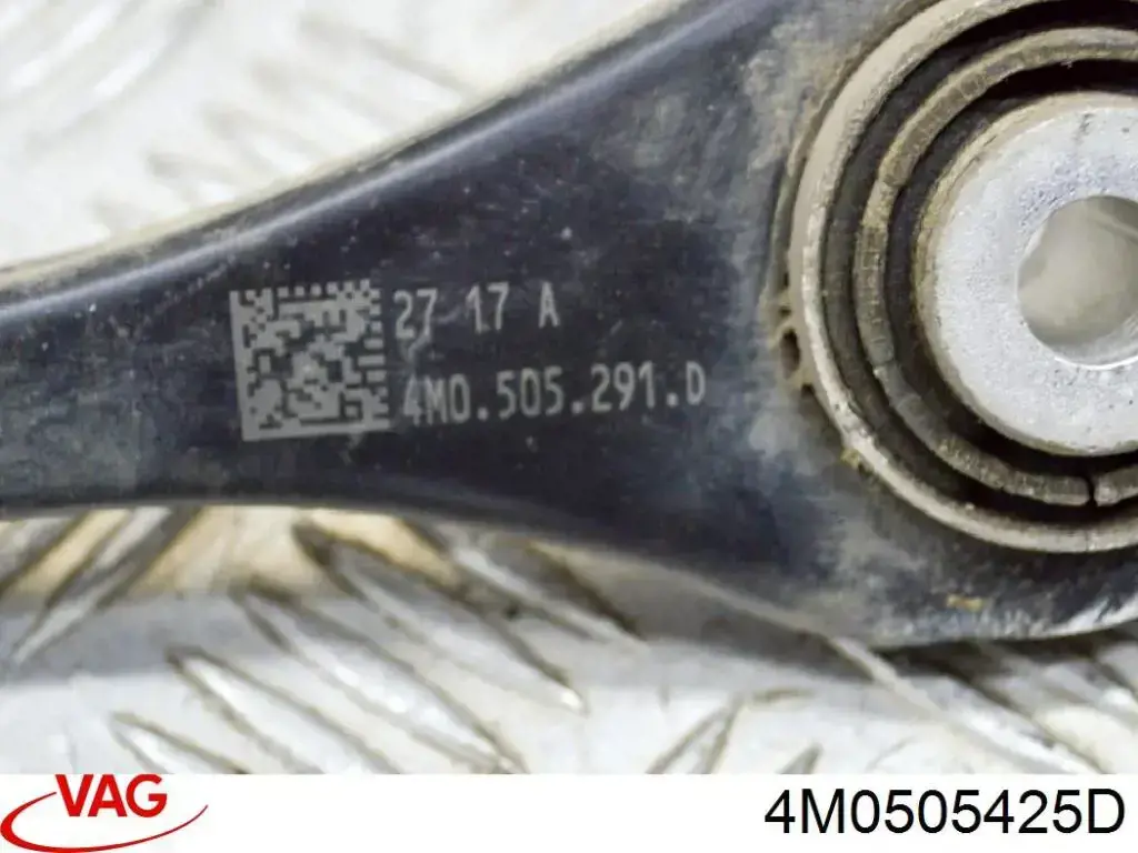 Compre 4M0505425D VAG Braço oscilante transversal esquerdo de suspensão traseira