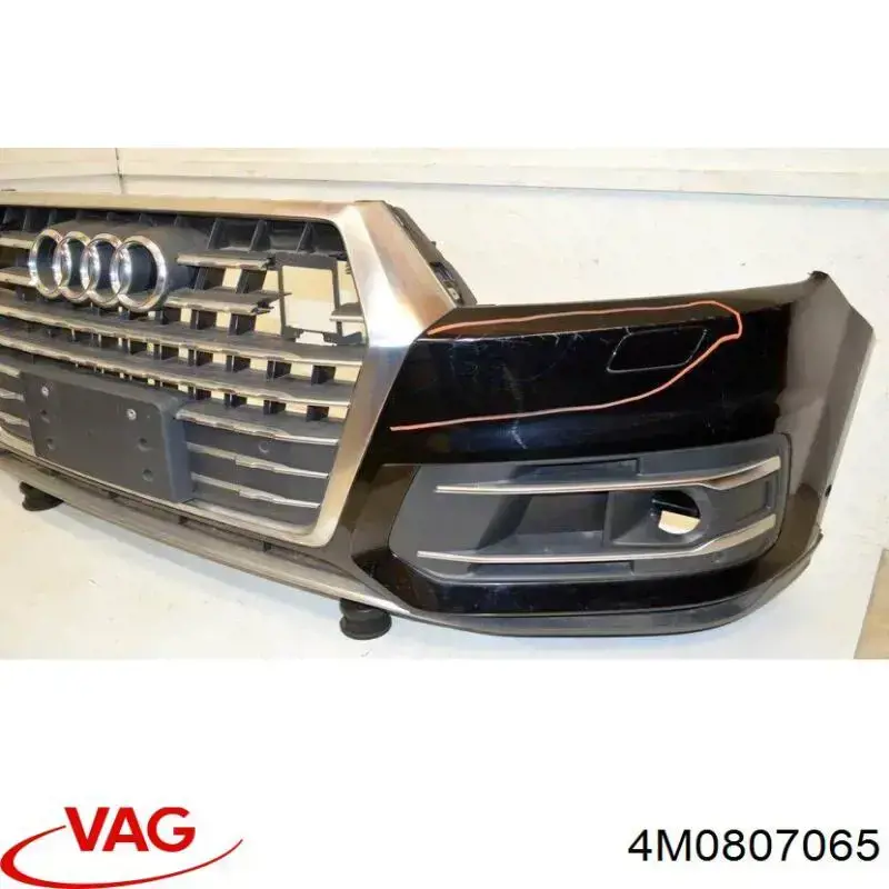 4M0807065 VAG Pára-choque dianteiro