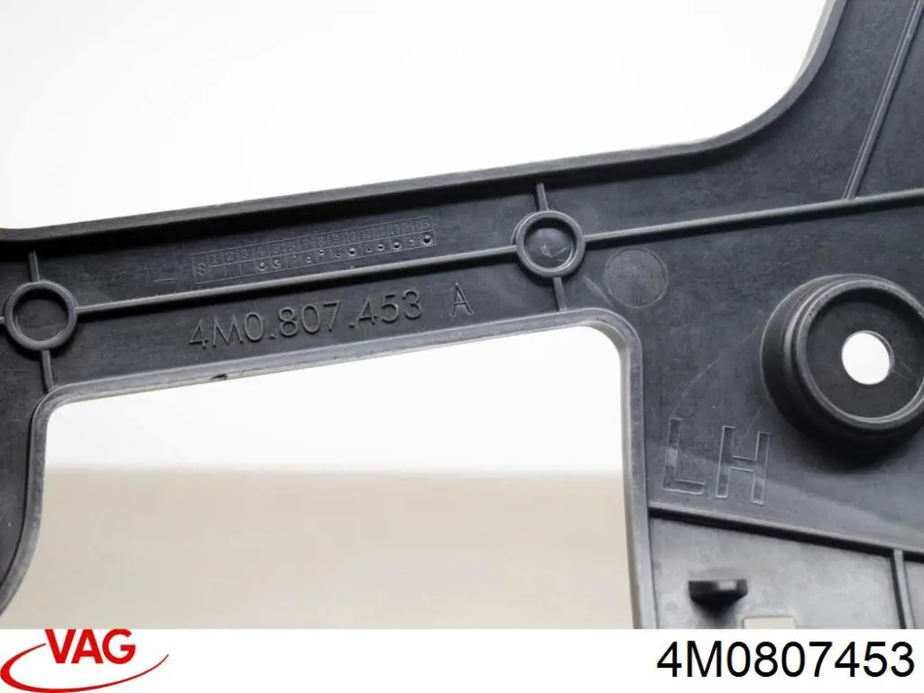 Consola esquerda do pára-choque traseiro VAG 4M0807453 preço, a partir de 29,57 USD