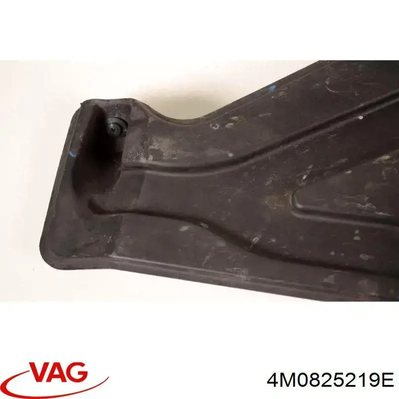 Compre 4M0825219F VAG Proteção de fundo traseira direita