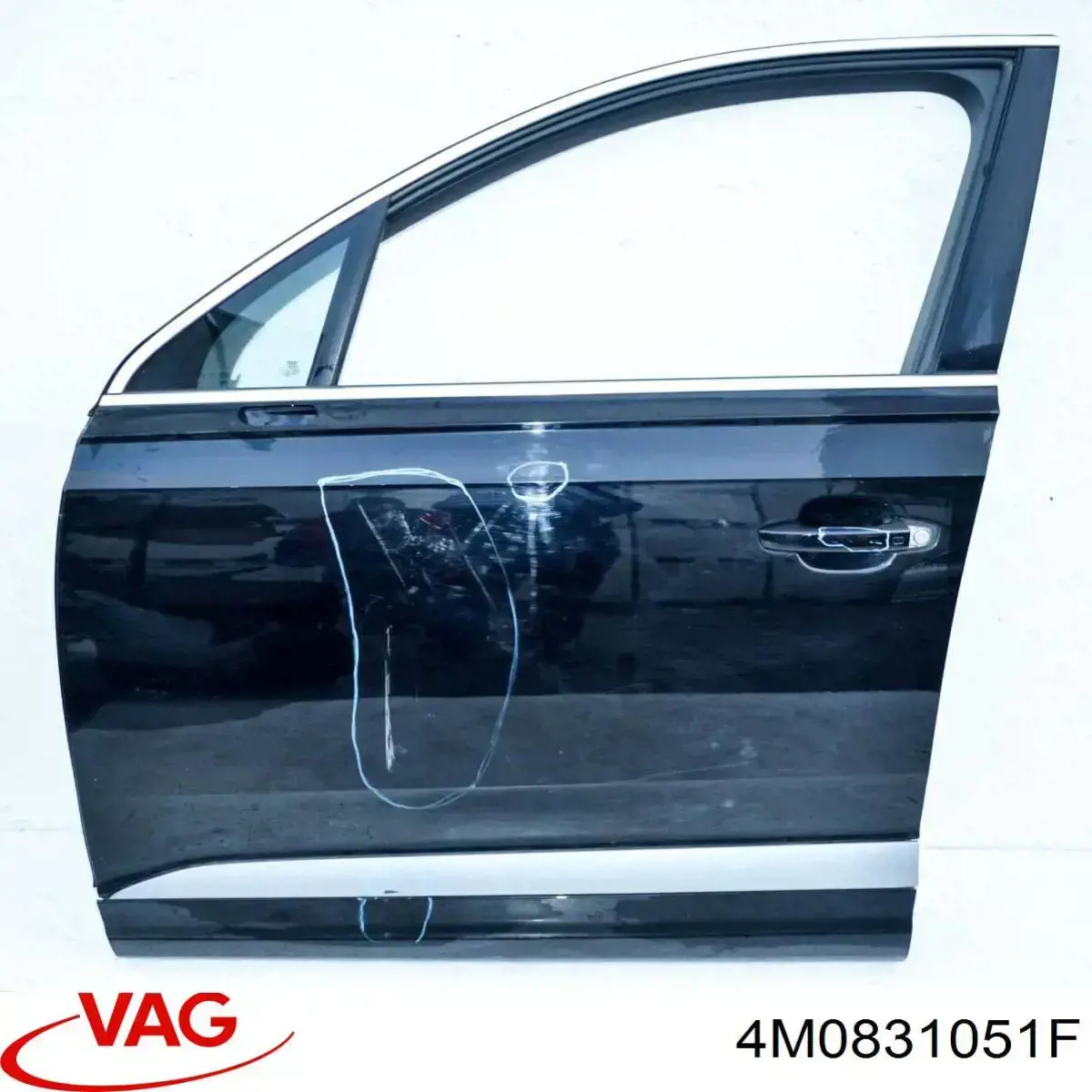 4M0831051F VAG Porta dianteira esquerda