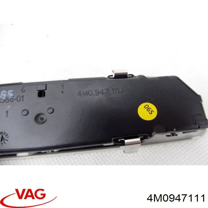 Quebra-luz traseiro de iluminação de salão (de cabina) VAG 4M0947111 preço, a partir de 44,69 USD