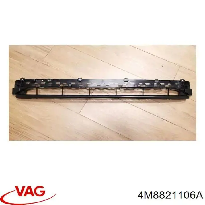 4M8821106A VAG Pára-lama dianteiro direito