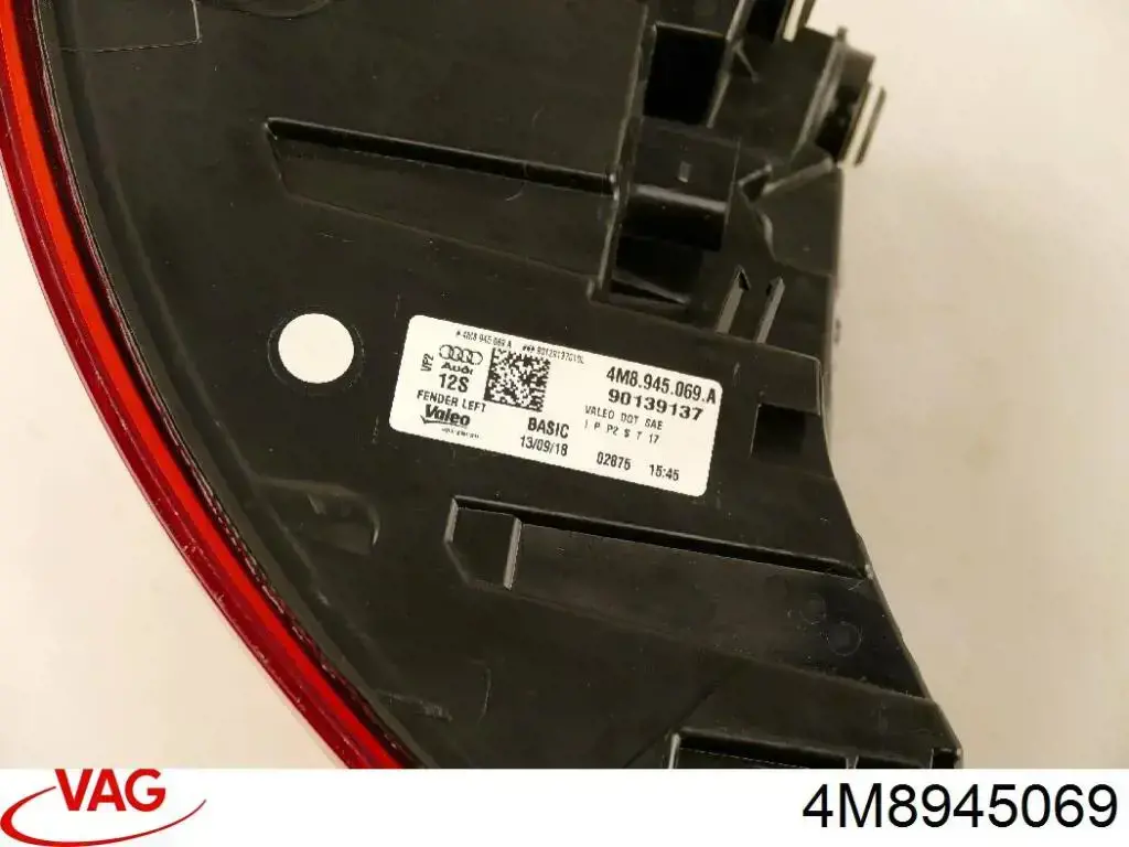 Lanterna traseira esquerda externa VAG 4M8945069 preço, a partir de 574,98 USD