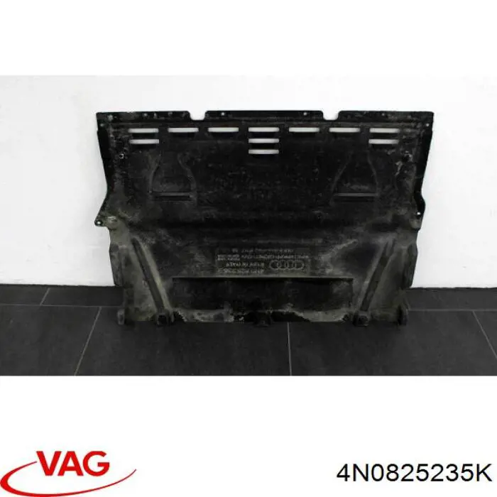 Proteção de motor dianteira VAG 4N0825235S preço, a partir de 353,33 USD