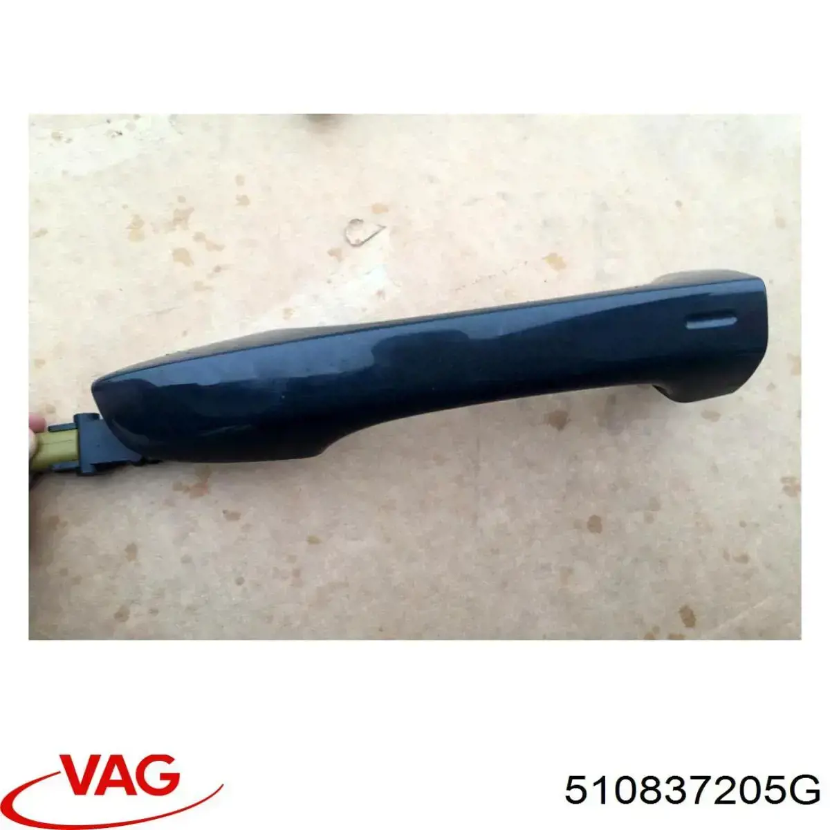 510837205G VAG Maçaneta externa dianteira/traseira da porta esquerda