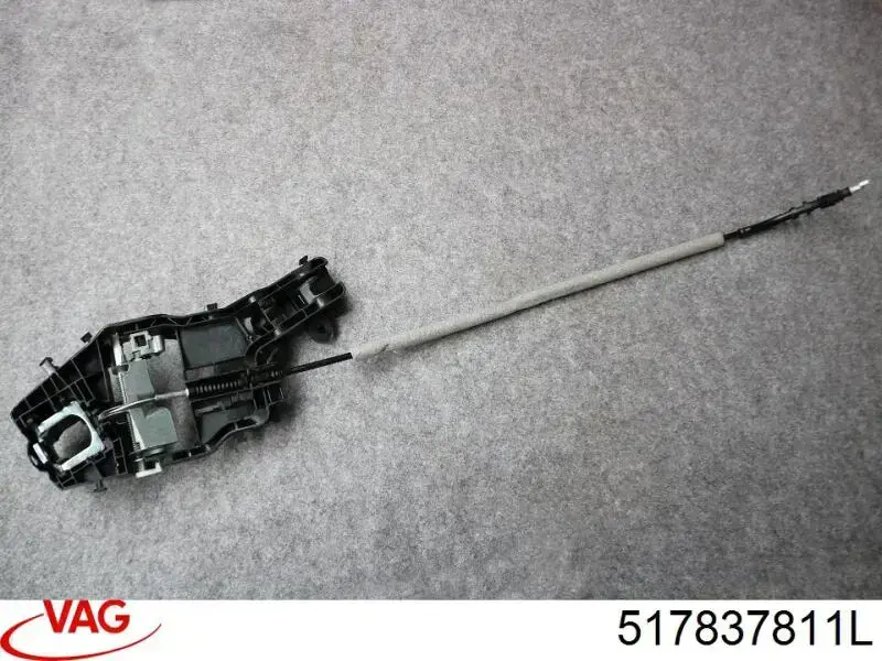 517837811L VAG Suporte de maçaneta externa da porta dianteira esquerda