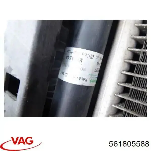 561805588C VAG Suporte do radiador montado (painel de montagem de fixação das luzes)