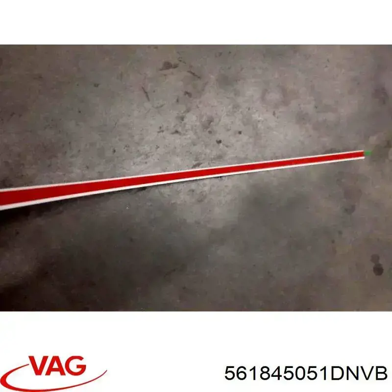 561845051KNVB VAG Vidro traseiro