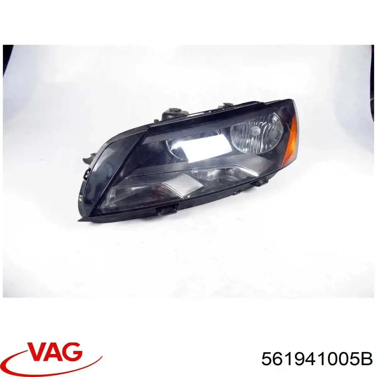 Luz esquerda FP7439R1T TYC