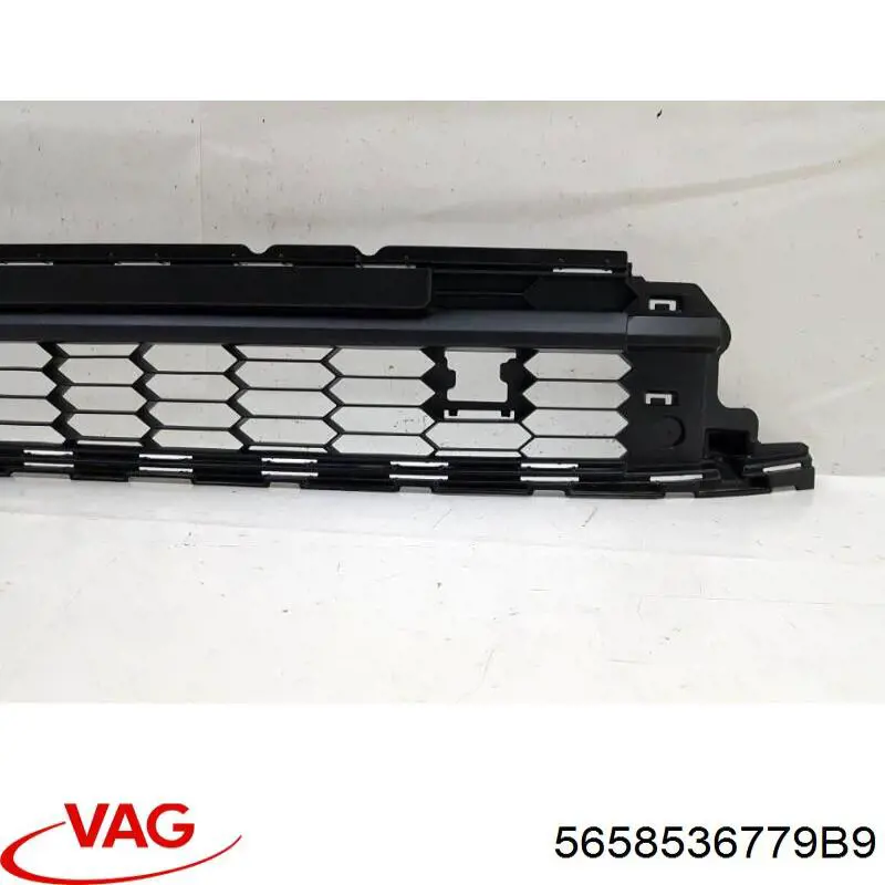 Grelha do radiador VAG 5658536779B9 preço, a partir de 38,05 USD