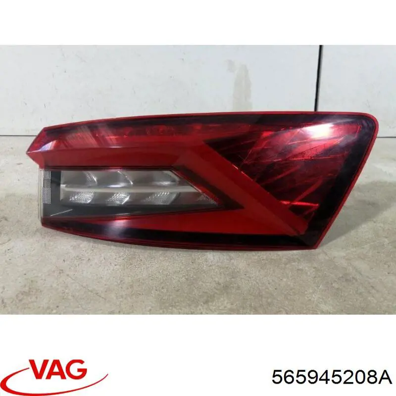 565945208A VAG Lanterna traseira direita externa