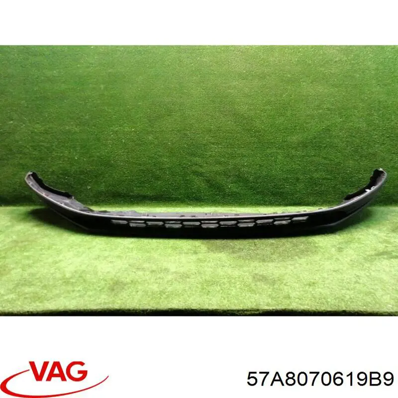 Spoiler do pára-choque dianteiro VAG 57A8070619B9 preço, a partir de 186,45 USD