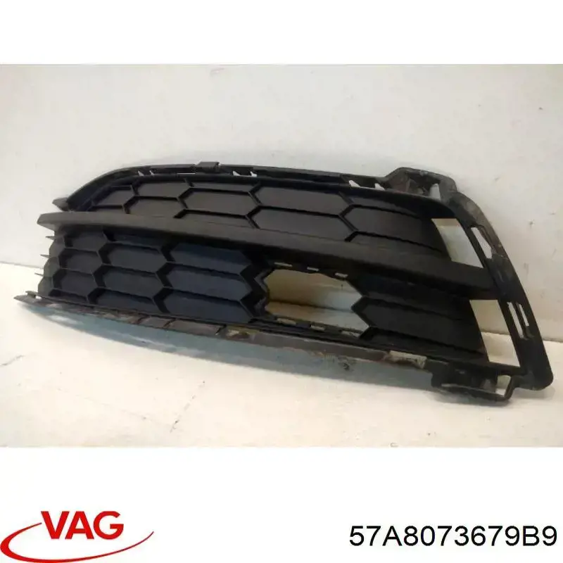 Tampão (grelha) das luzes de nevoeiro do pára-choque dianteiro esquerdo VAG 57A807367 preço, a partir de 33,85 USD