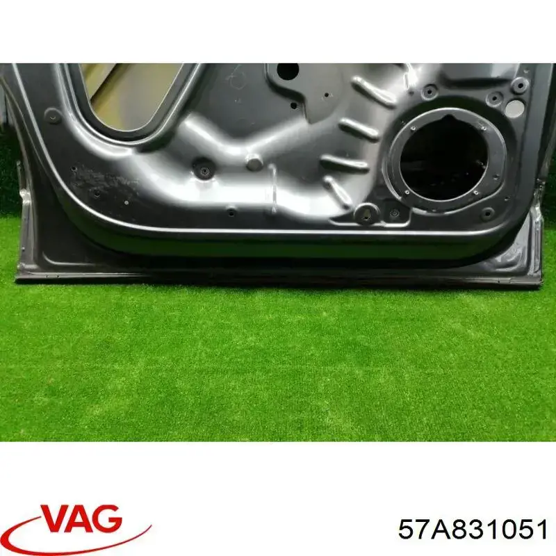 Compre 57A831051A VAG Porta dianteira esquerda