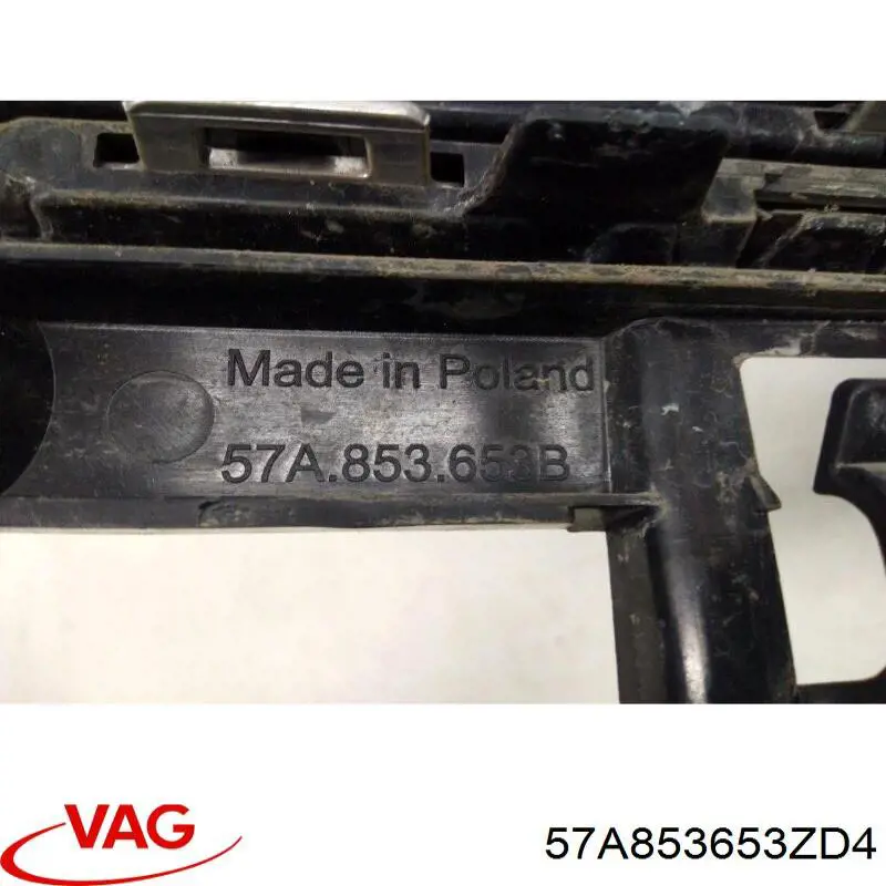 57A853653ZD4 VAG Grelha do radiador