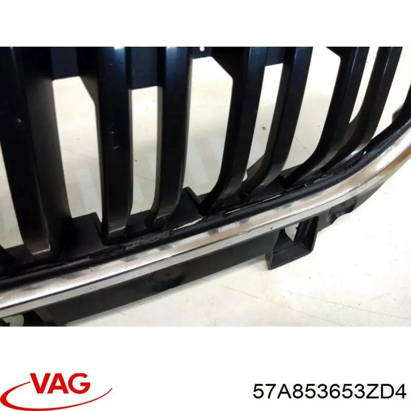 Compre 57A853653ZD4 VAG Grelha do radiador