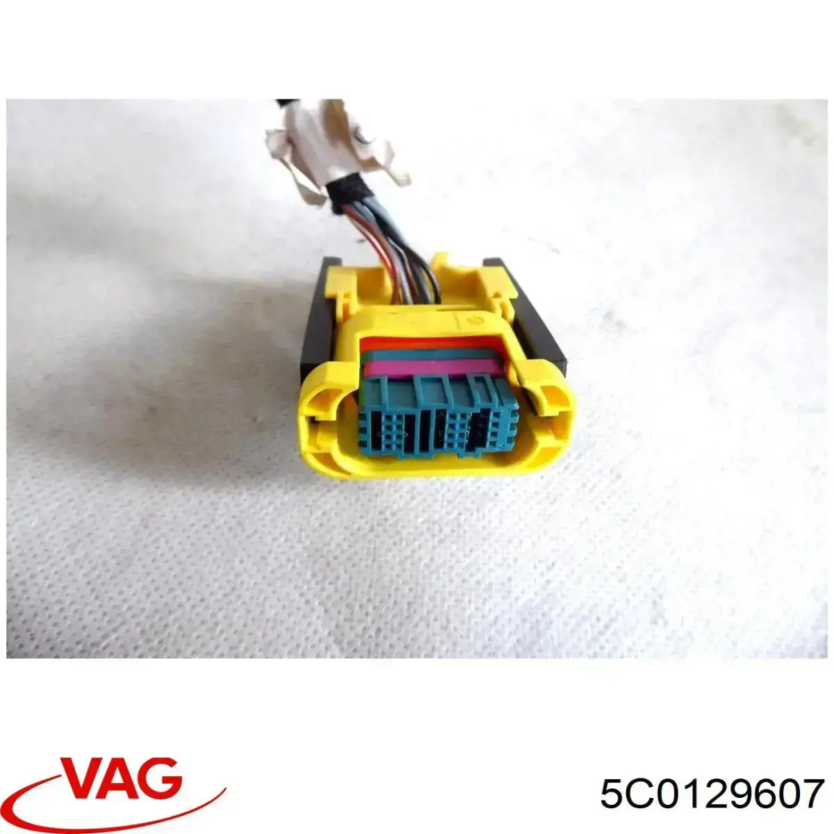 Compre 5C0129607 VAG Caixa de filtro de ar