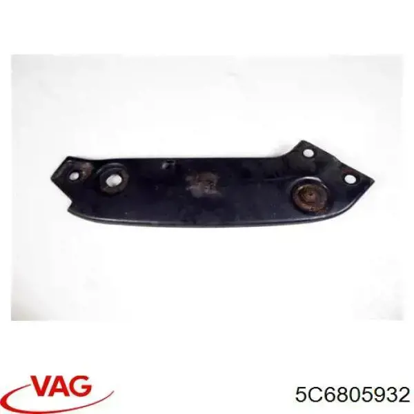 Consola (adaptador) de fixação da luz dianteira direita VAG 5C6805932 preço, a partir de 13,34 USD