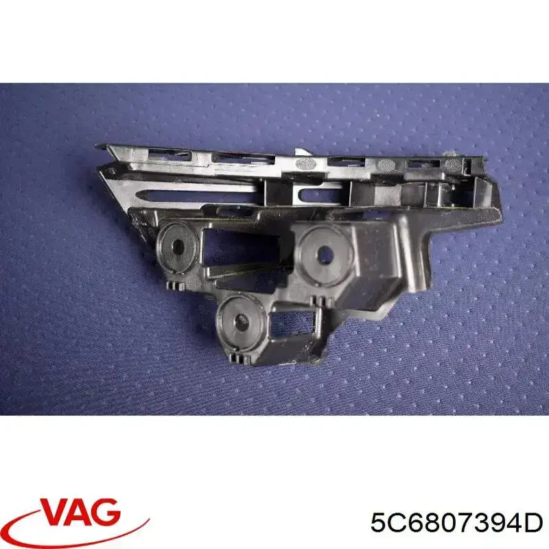Compre 5C6807394D VAG Suporte (consola) direito de fixação da luz traseira