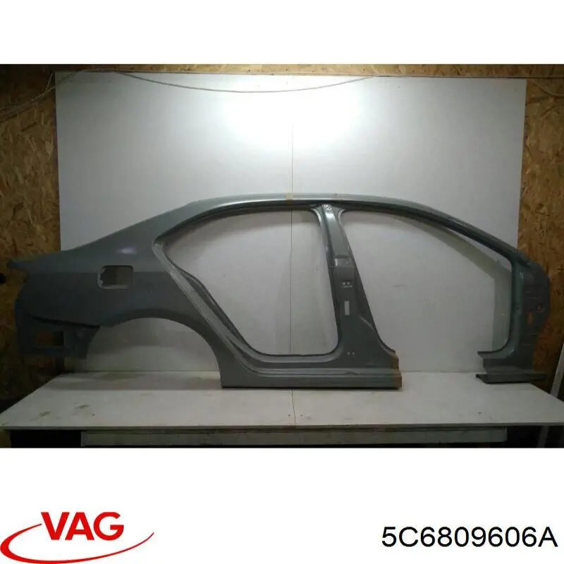 Painel lateral direito de carroçaria VAG 5C6809606A preço, a partir de 1431,31 USD