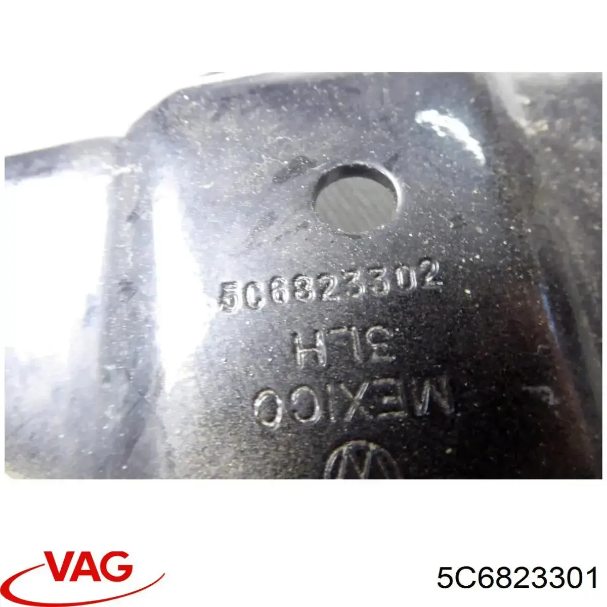 Gozno da capota esquerdo VAG 5C6823301 preço, a partir de 32,68 USD