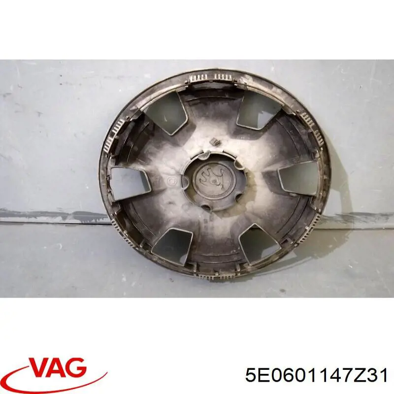 Coberta de disco de roda VAG 5E0601147Z31 preço, a partir de  USD