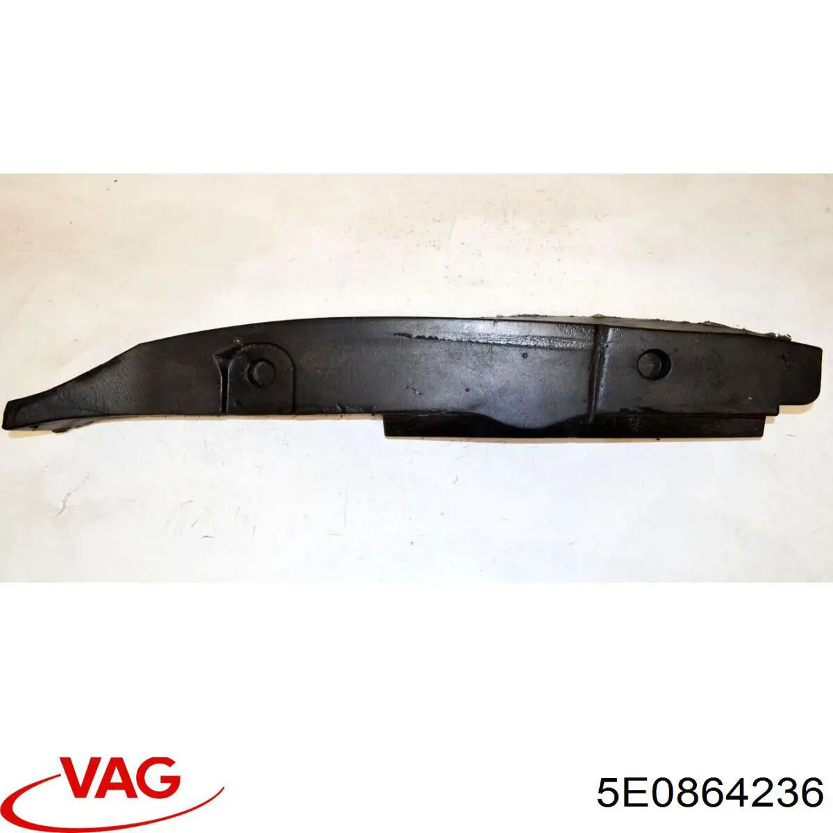 5E0864236 VAG Compactador do pára-lama