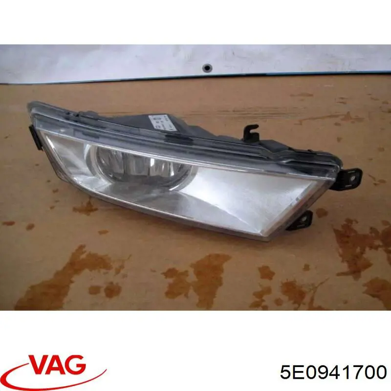 5E0941700 VAG Luzes de nevoeiro direitas