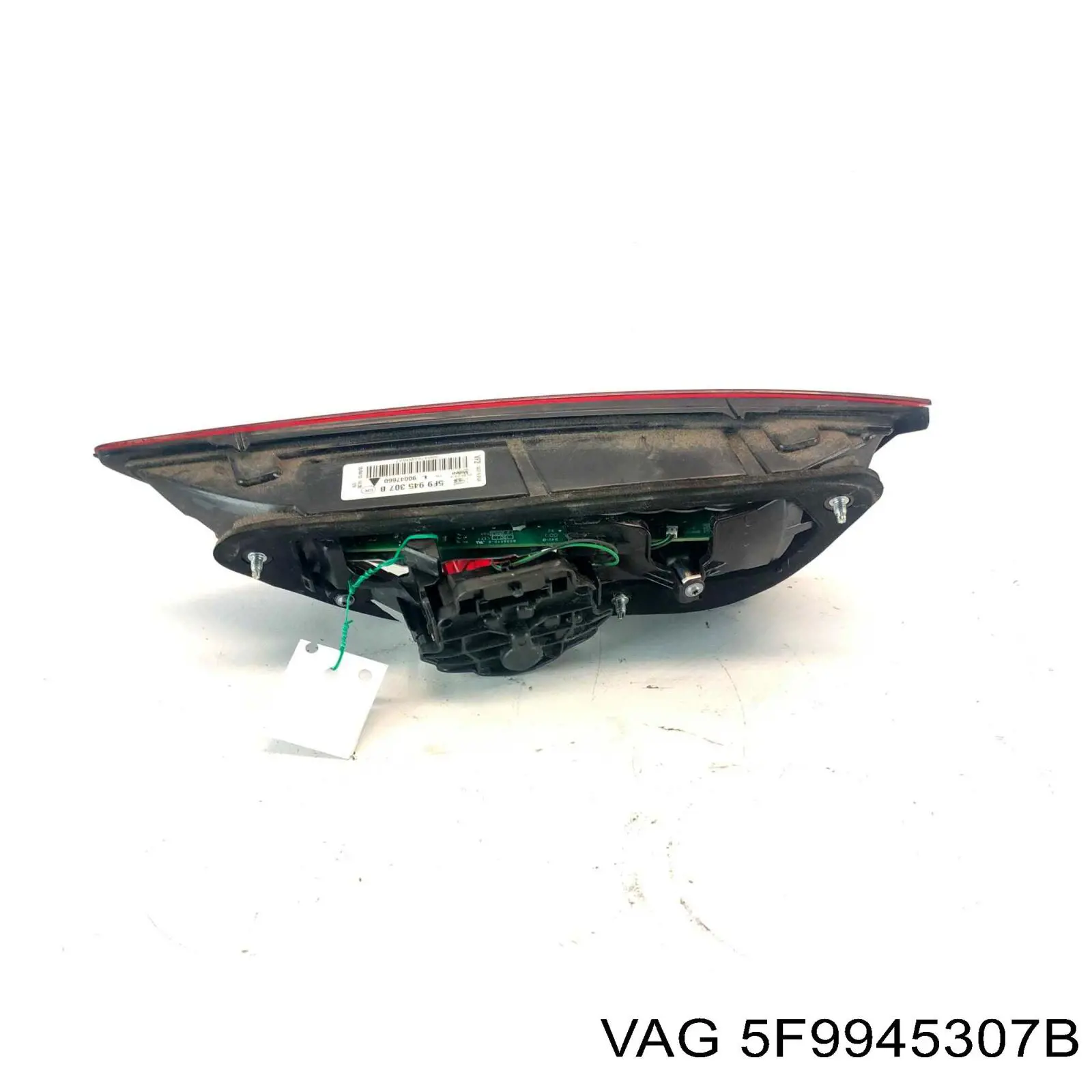 5F9945307B VAG Lanterna traseira esquerda
