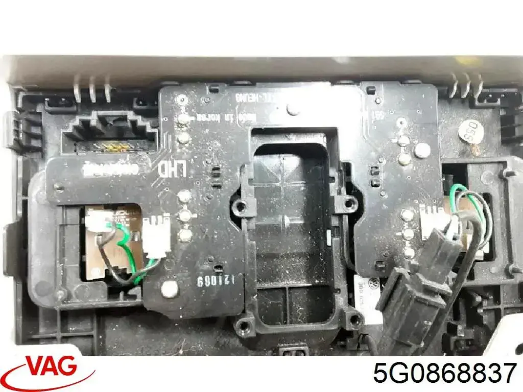 Compre 5G0868837 VAG Quebra-luz de iluminação de salão (de cabina)