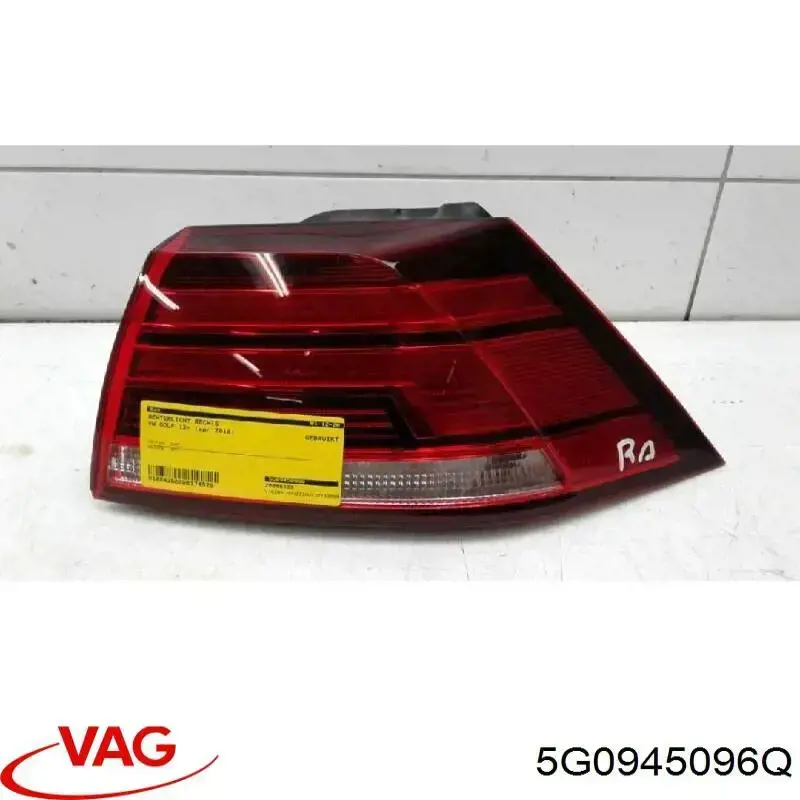 99451803402 Diamond/DPA Lanterna traseira direita externa