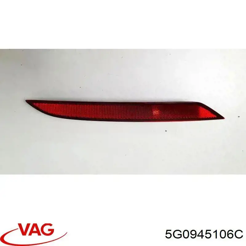 Retrorrefletor (refletor) do pára-choque traseiro direito VAG 5G0945106C preço, a partir de 14,80 USD