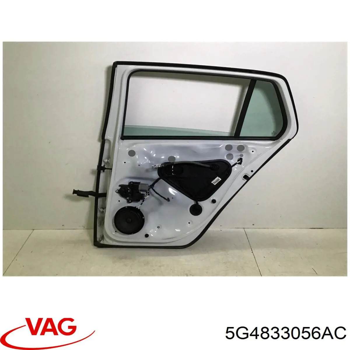 5G4833056AC VAG Porta traseira direita