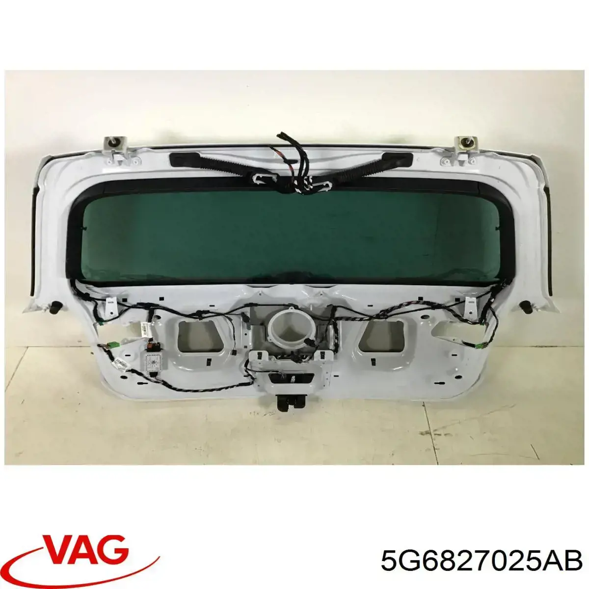 5G6827025AB VAG Porta traseira (3ª/5ª porta-malas (tampa de alcapão)