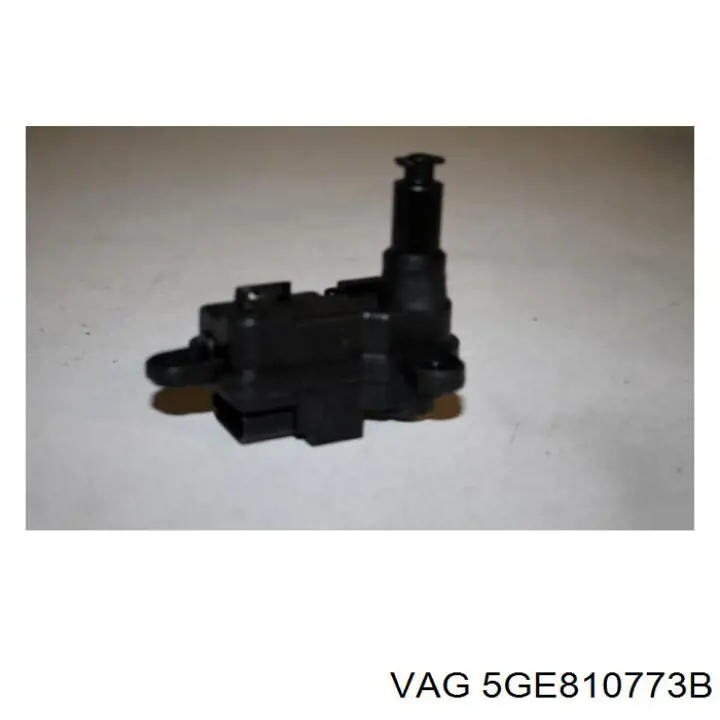 5GE810773B VAG Motor acionador de abertura do alcapão de tanque