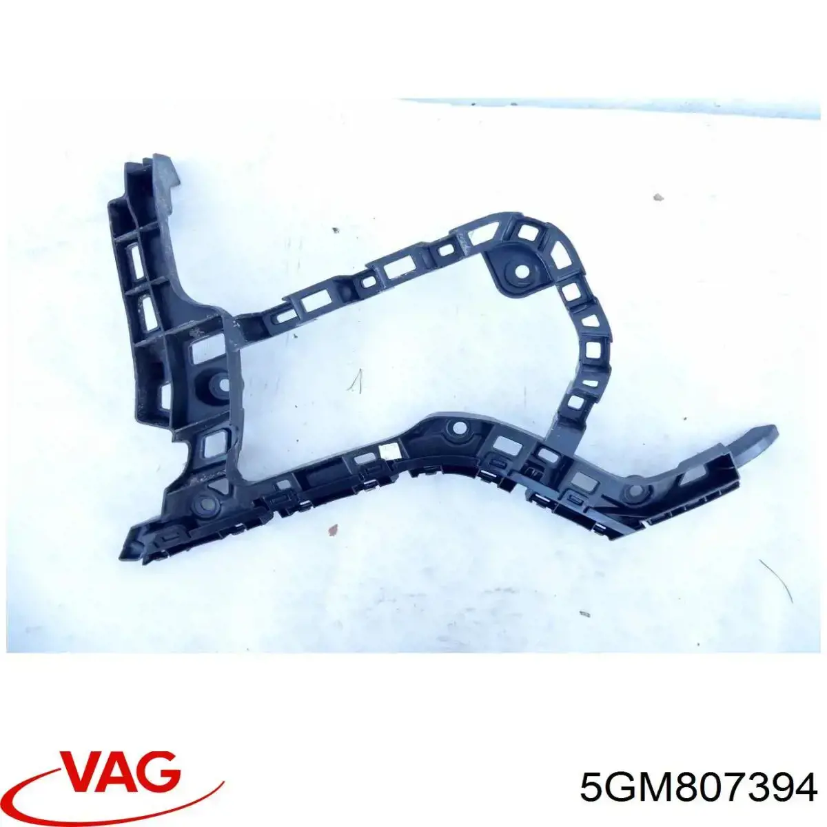 5GM807394 VAG Guia direita do pára-choque traseiro