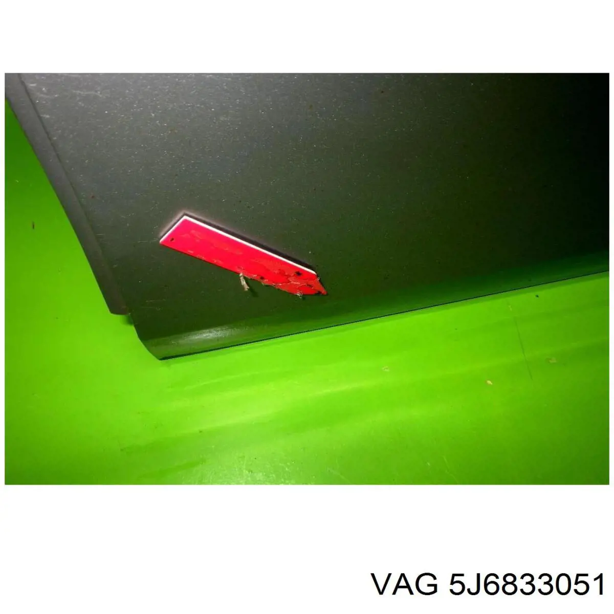 5J6833051 VAG Porta traseira esquerda