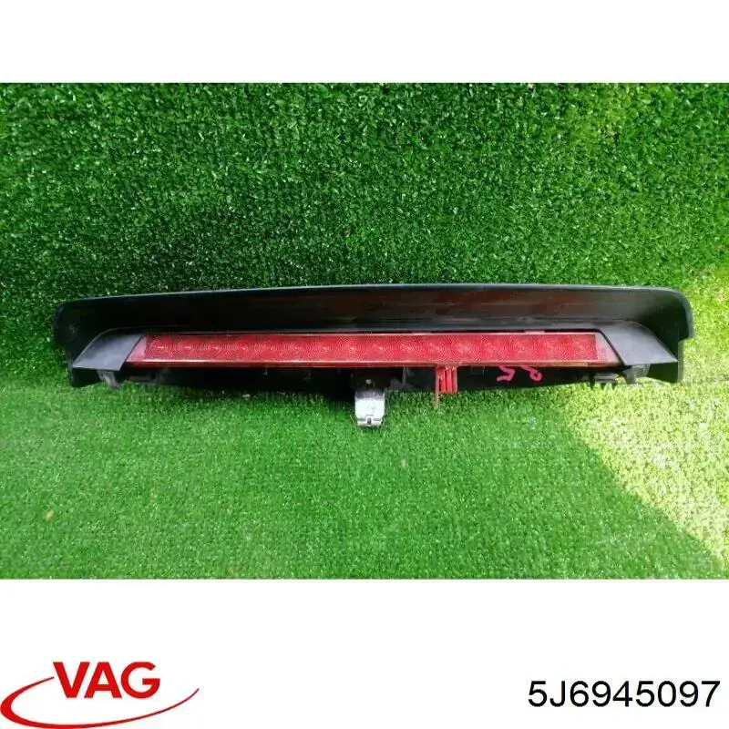 5J6945097 VAG Sinal de parada traseiro adicional