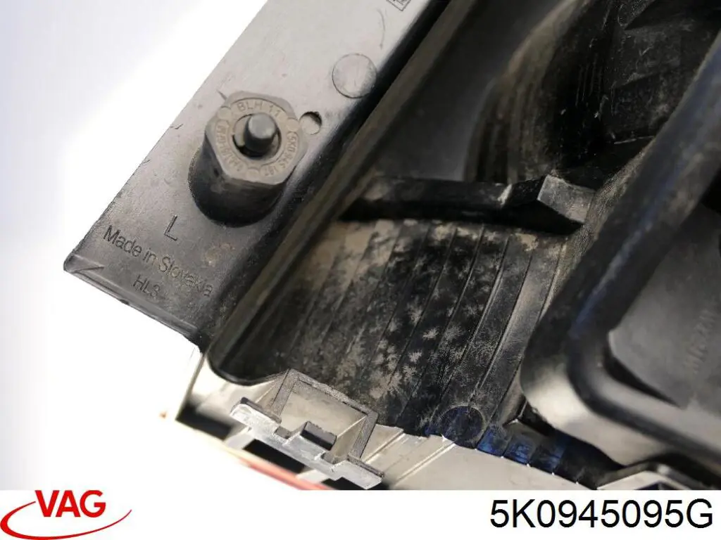 Lanterna traseira esquerda VAG 5K0945095G preço, a partir de 157,32 USD