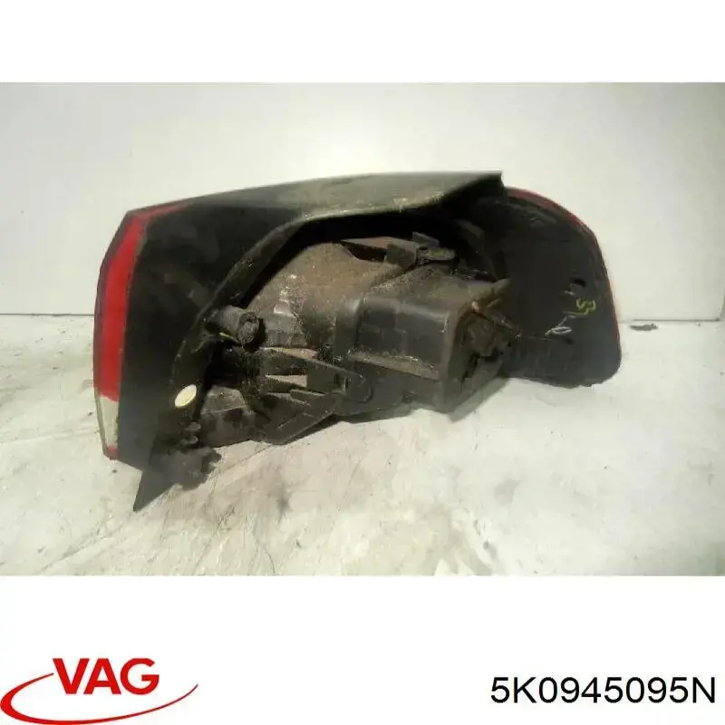 Lanterna traseira esquerda externa VAG 5K0945095N preço, a partir de 86,20 USD